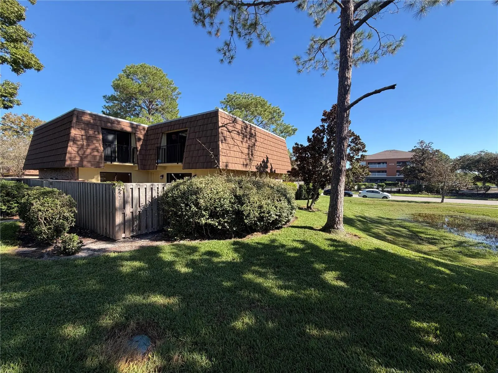 5256 Middle Court, FL