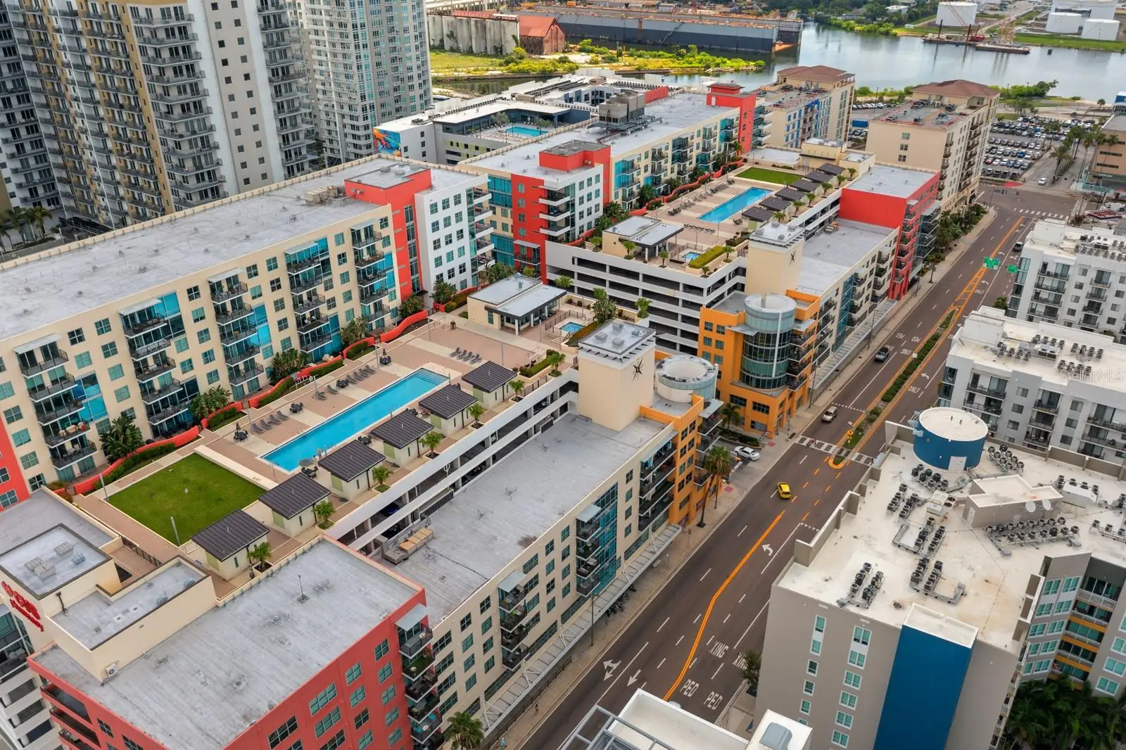 1208 Kennedy Boulevard, FL
