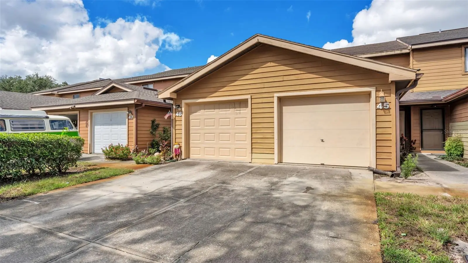 707 Carpenters Way, FL