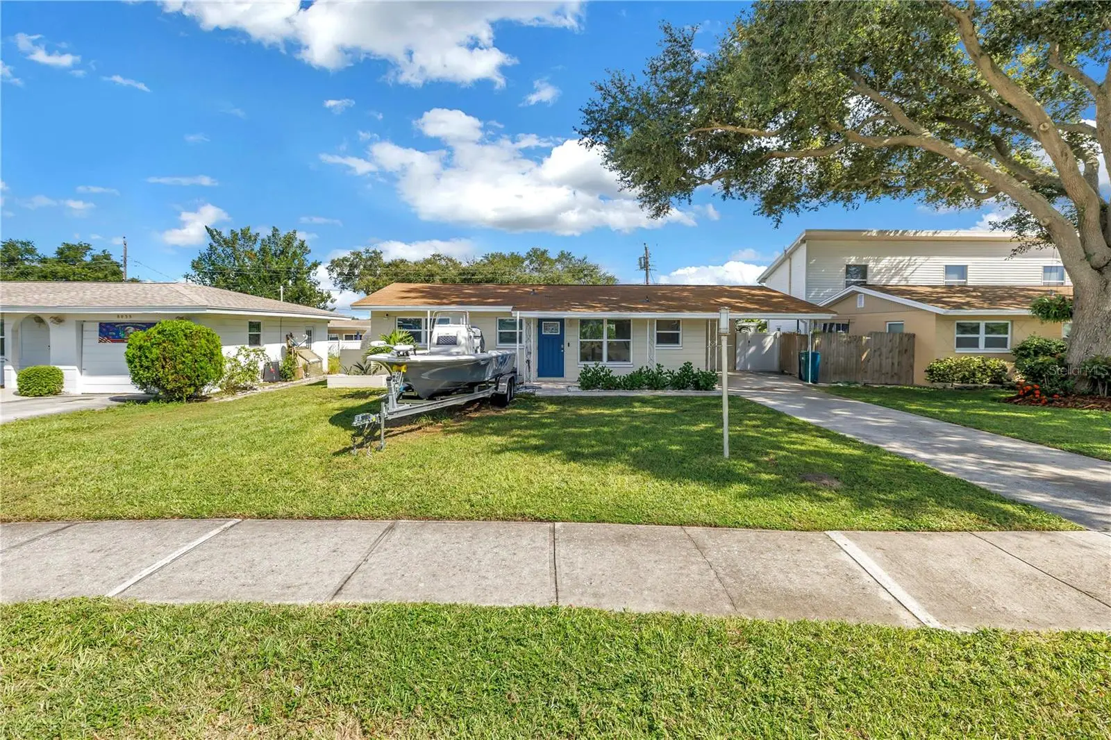 8001 Ridge Road, FL
