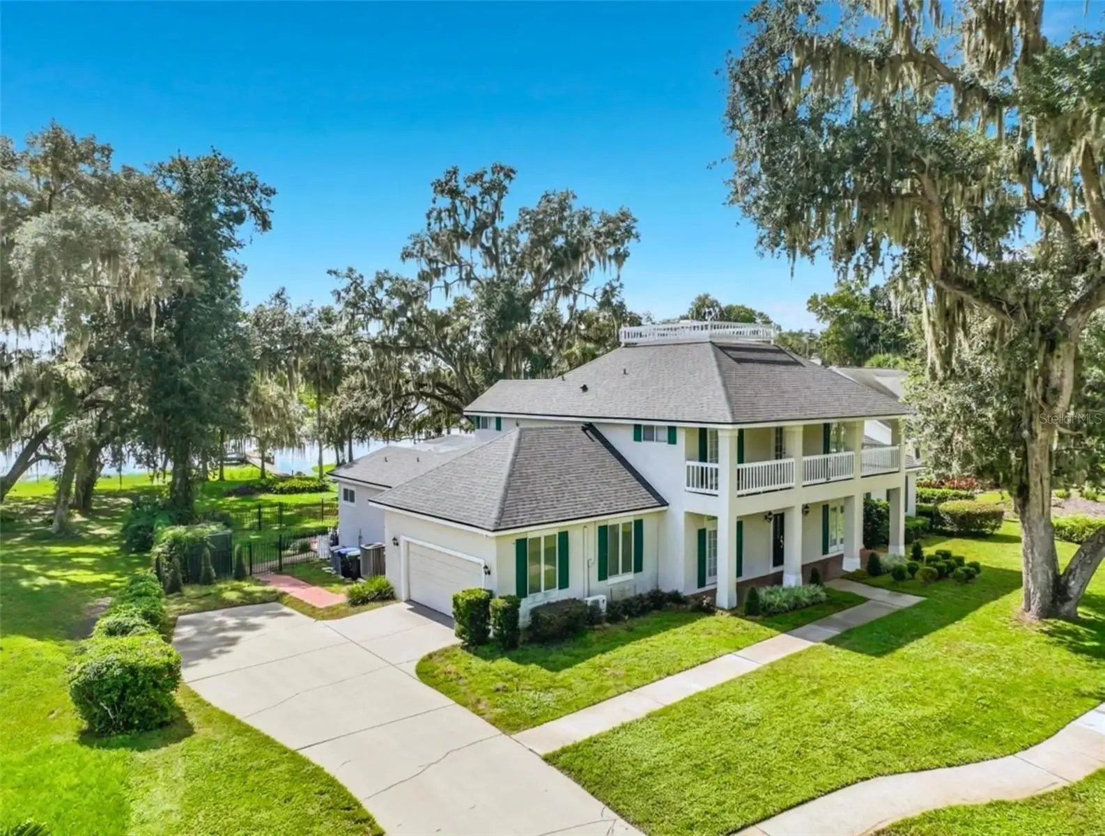 1128 Oakpoint Circle, FL