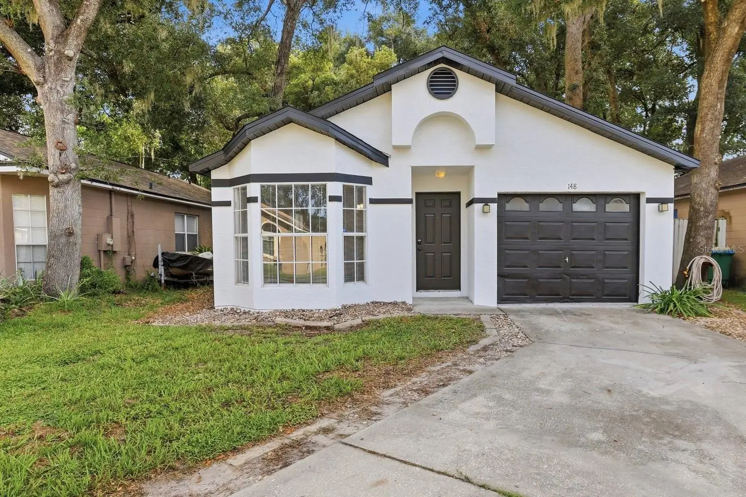 148 Oak Grove Rd, FL