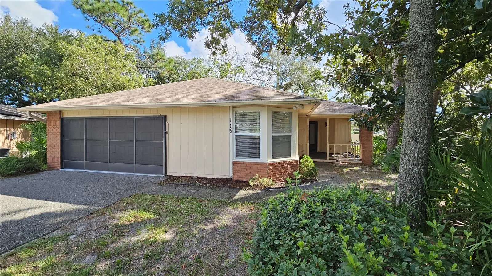 115 Circling Wood Court, FL