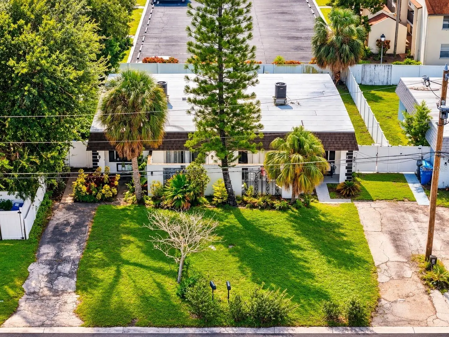1169 2nd Avenue, FL
