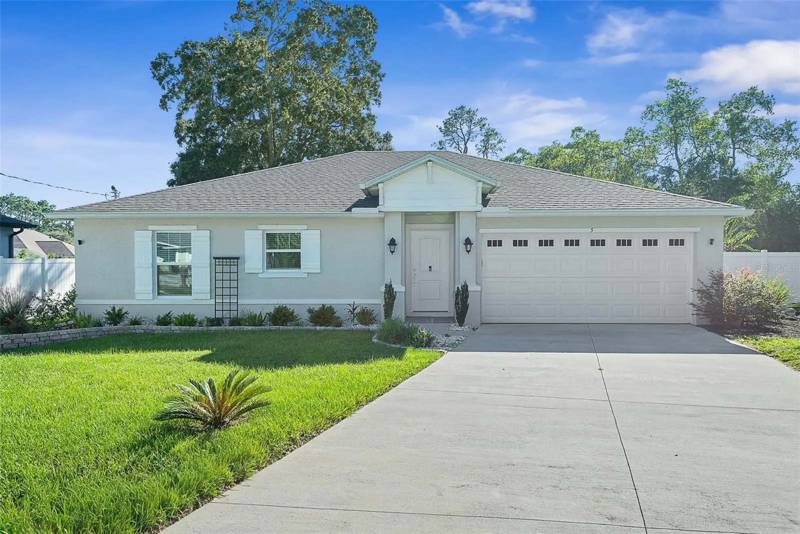 5 Whisant Place, FL