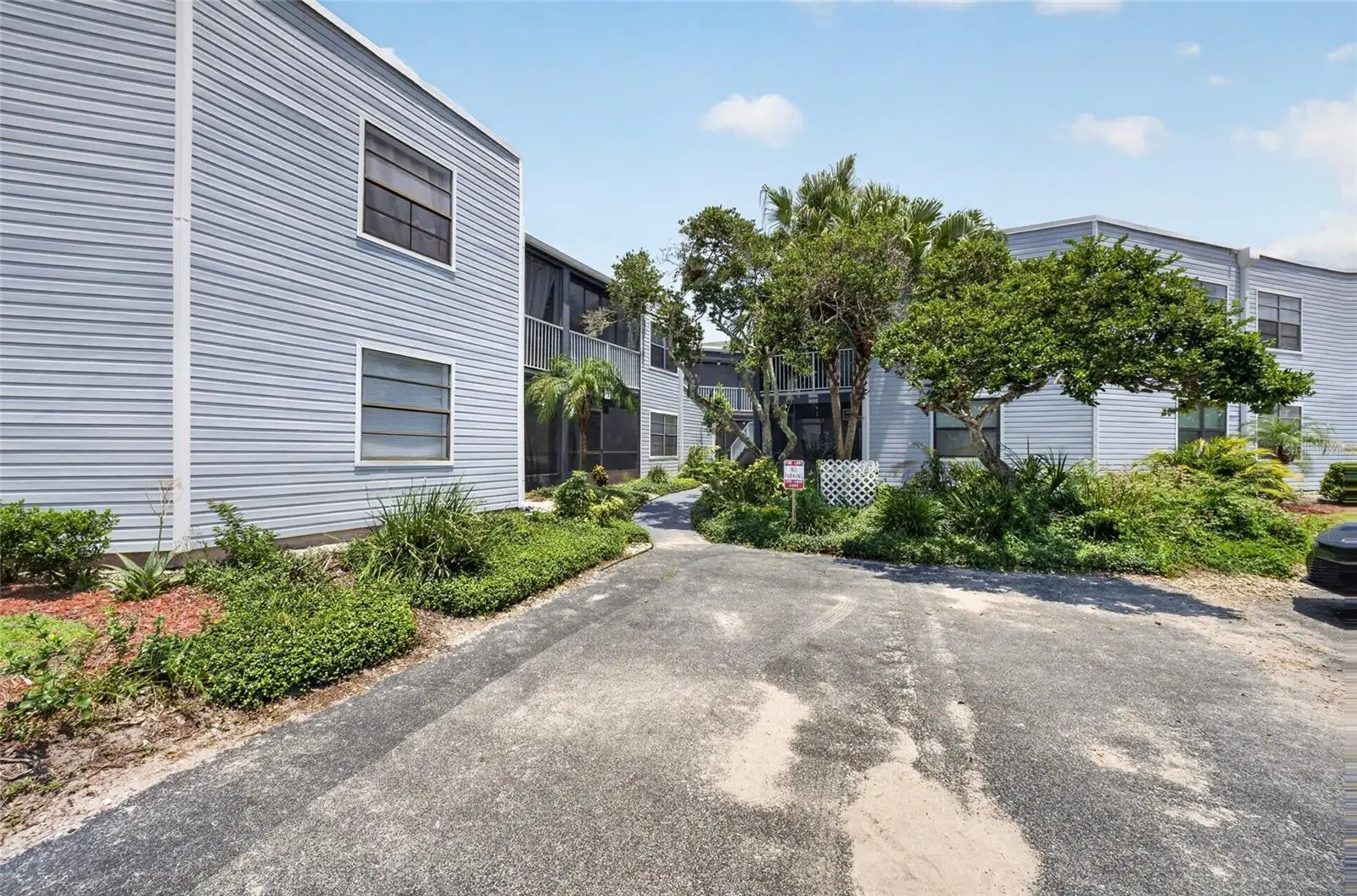 3987 Atrium Drive, FL