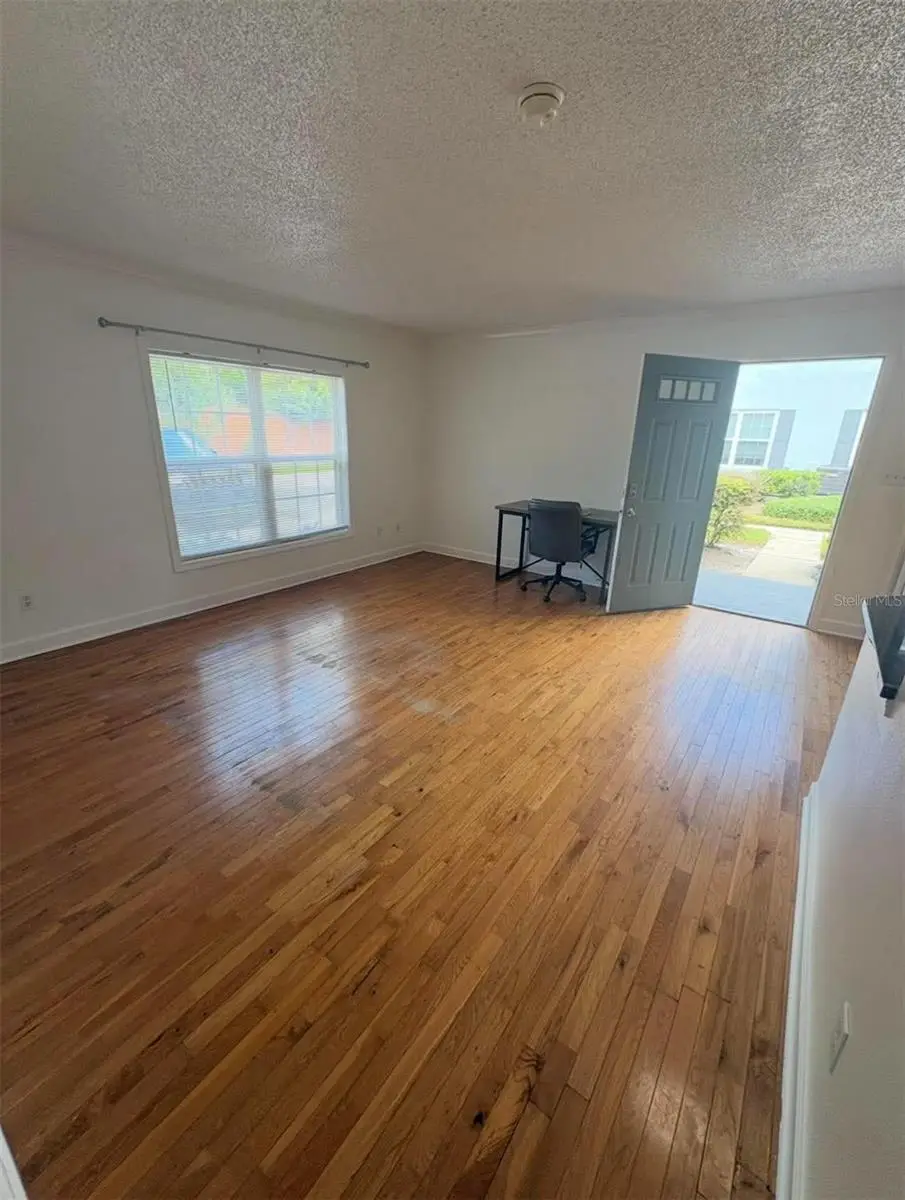 4814 Conway Road, FL
