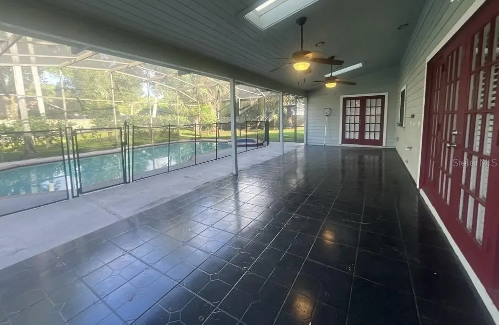 702 Keeneland Pike, FL