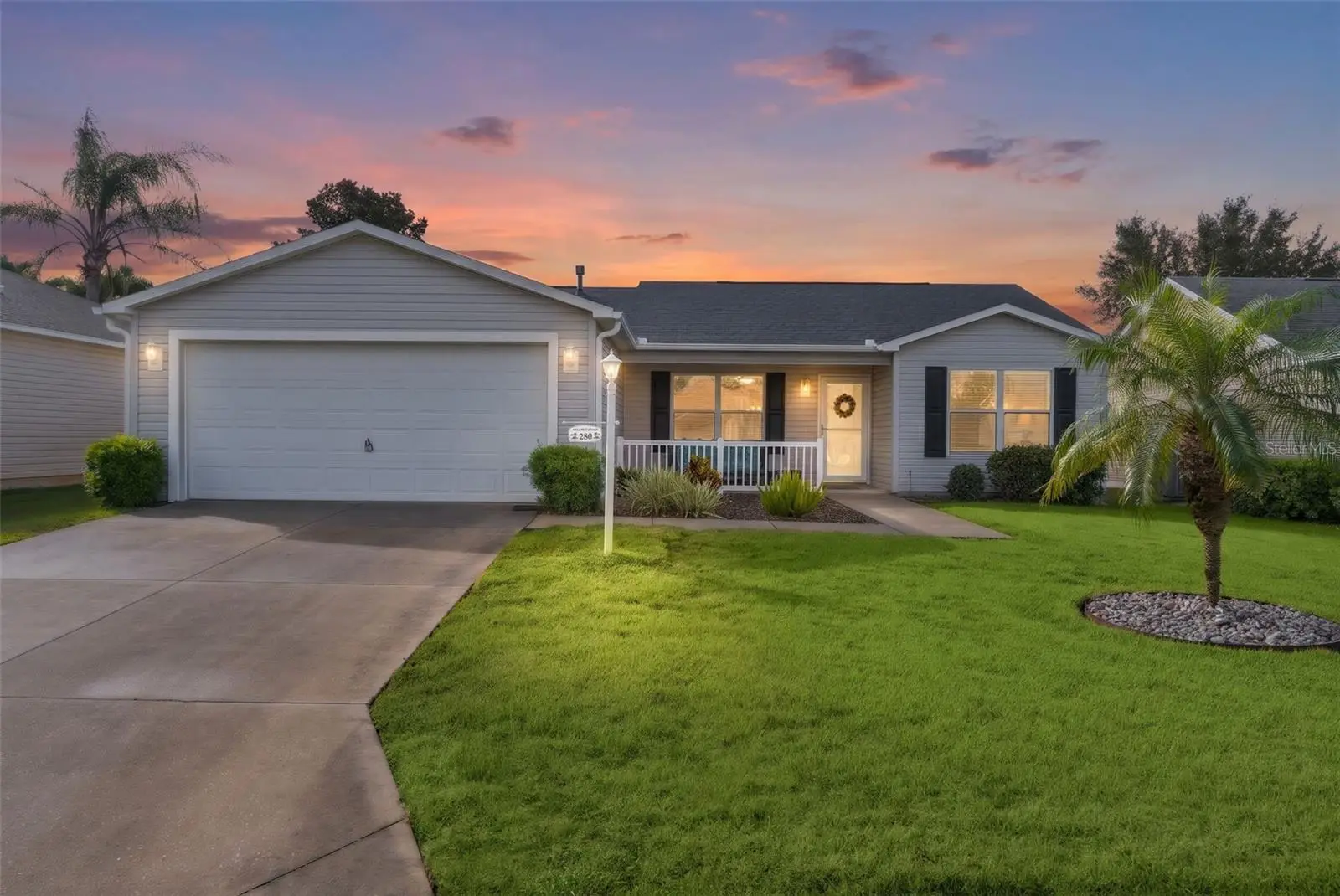 280 Knoll Place, FL