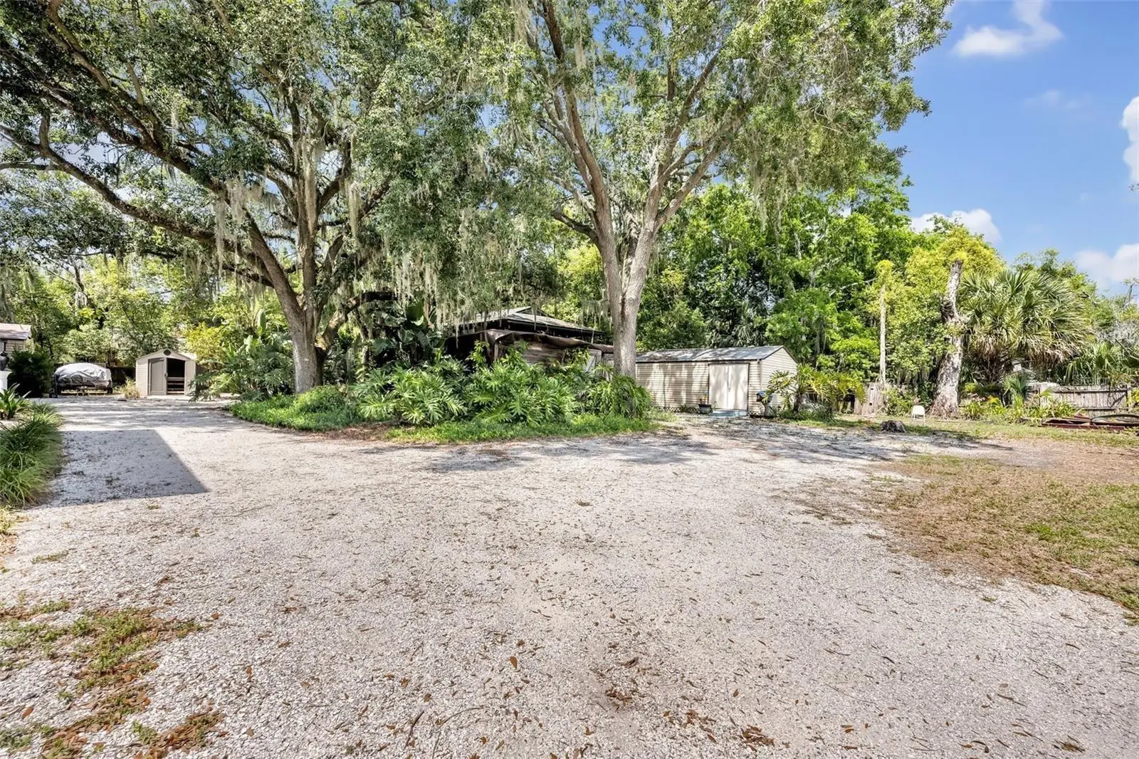 2418 1st Street, FL