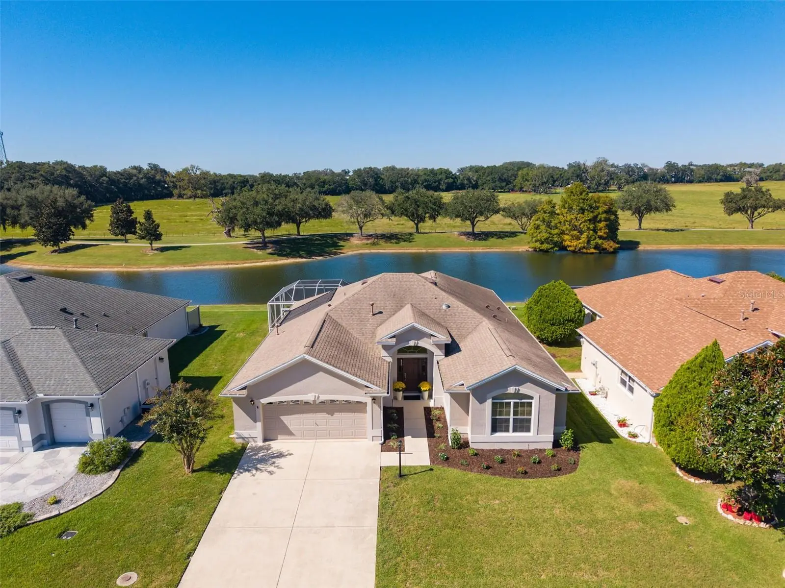 2908 Manor Downs, FL
