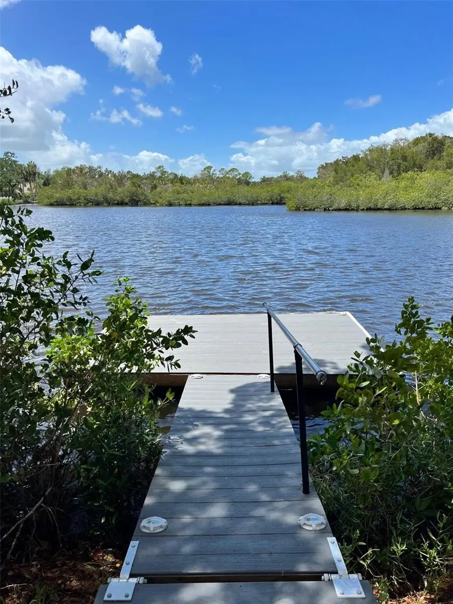 5275 Miller Bayou Drive, FL