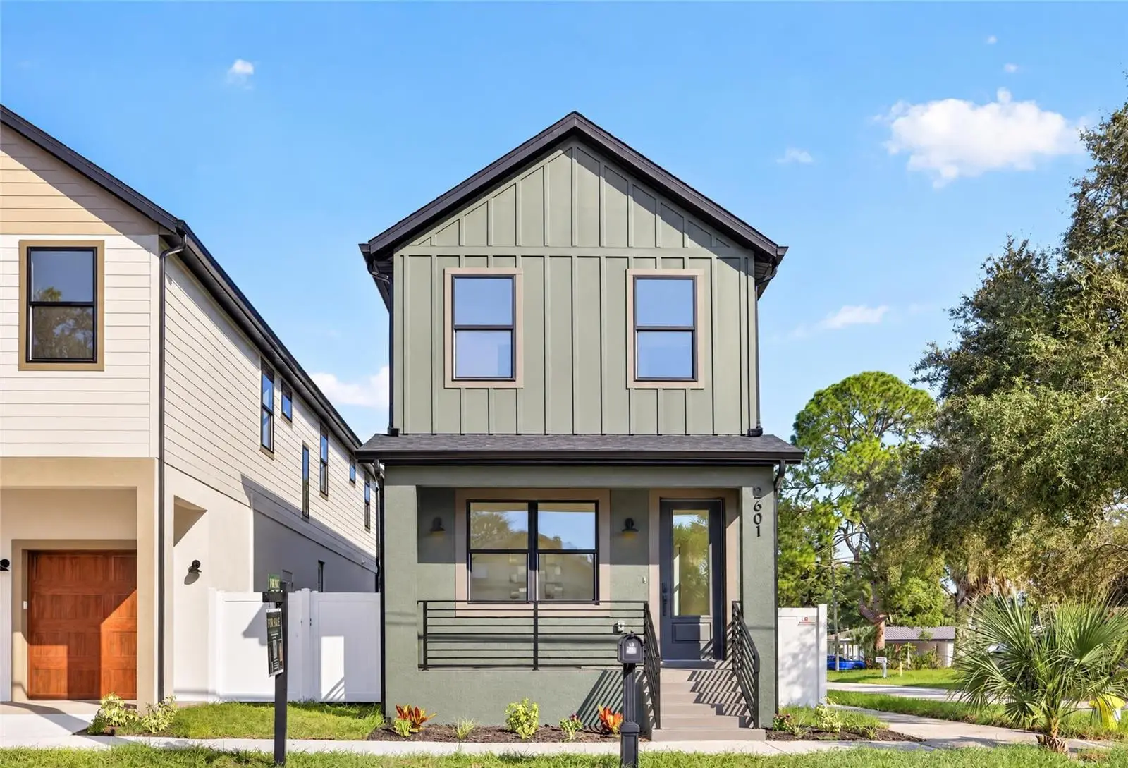 2601 Albany Avenue, FL
