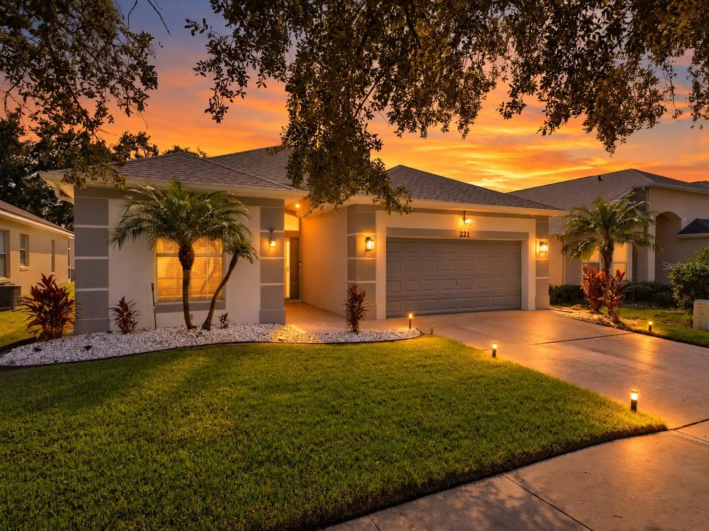 221 Westmoreland Circle, FL