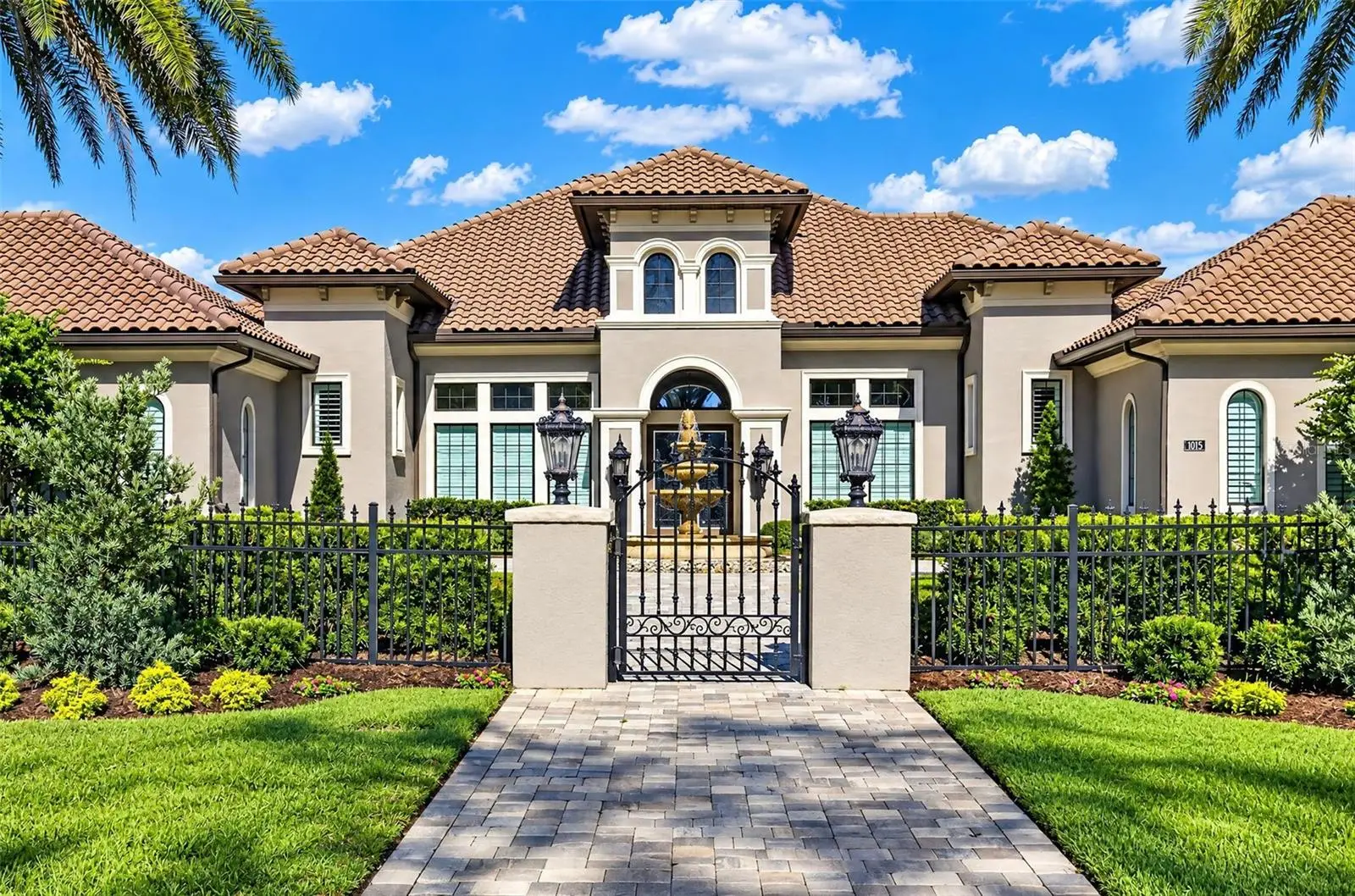 1015 Sudbury Lane, FL