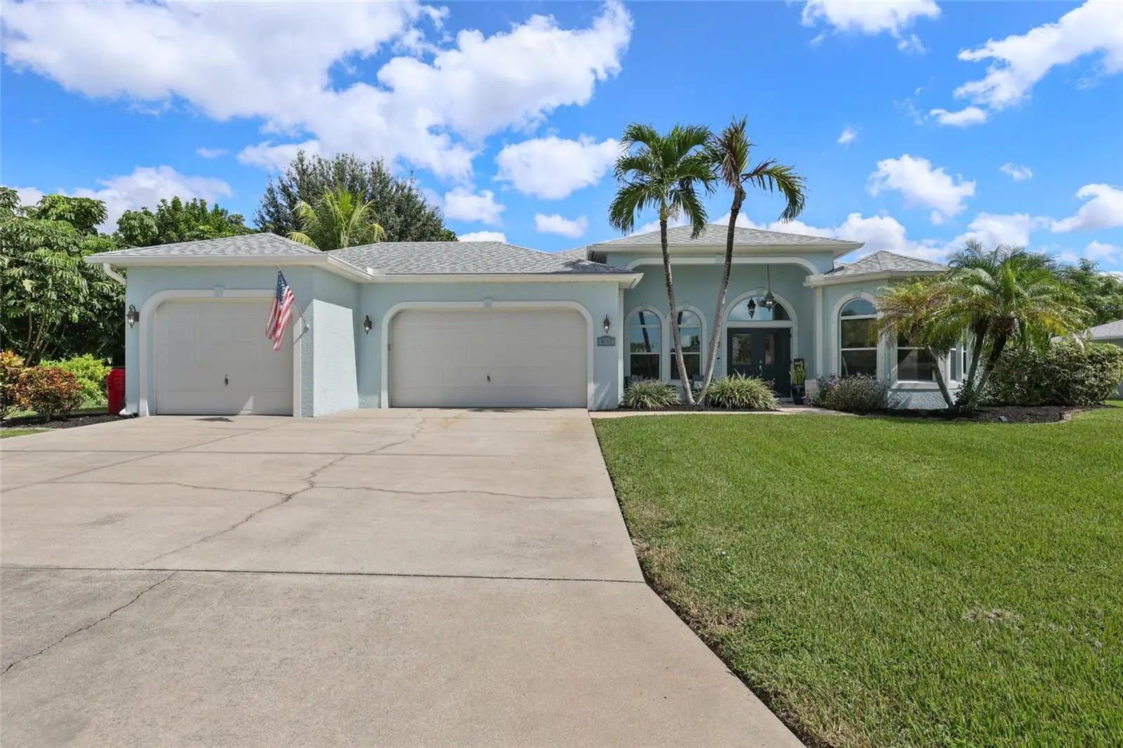 4111 10th Place, FL
