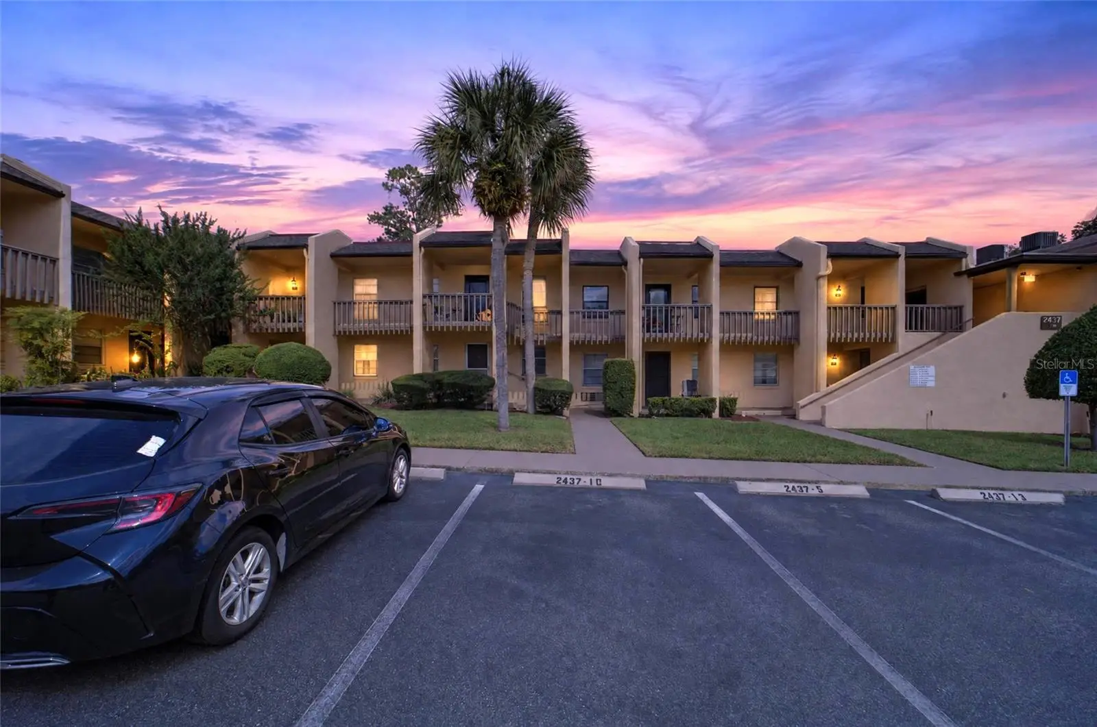 2437 6th Street, FL