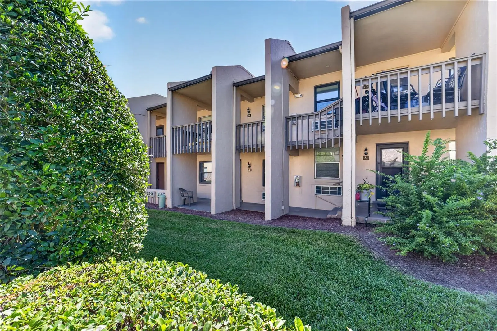 2437 6th Street, FL