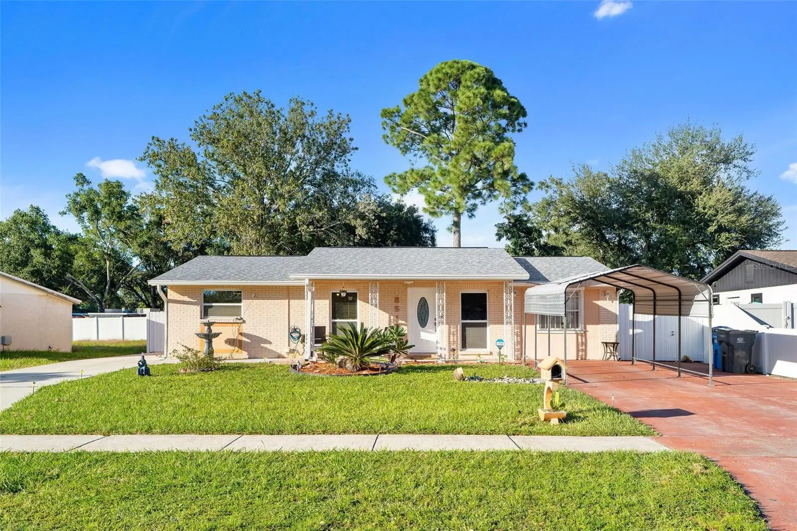 8513 Woodlake Drive, FL