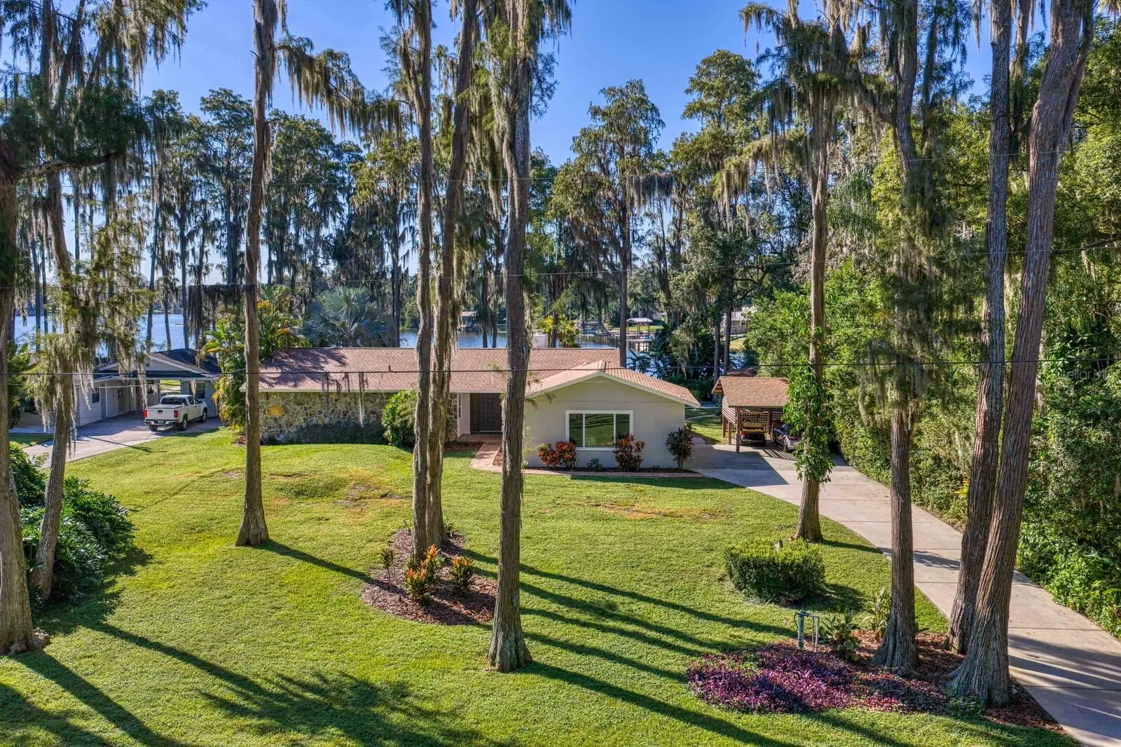 17127 Rainbow Terrace, FL