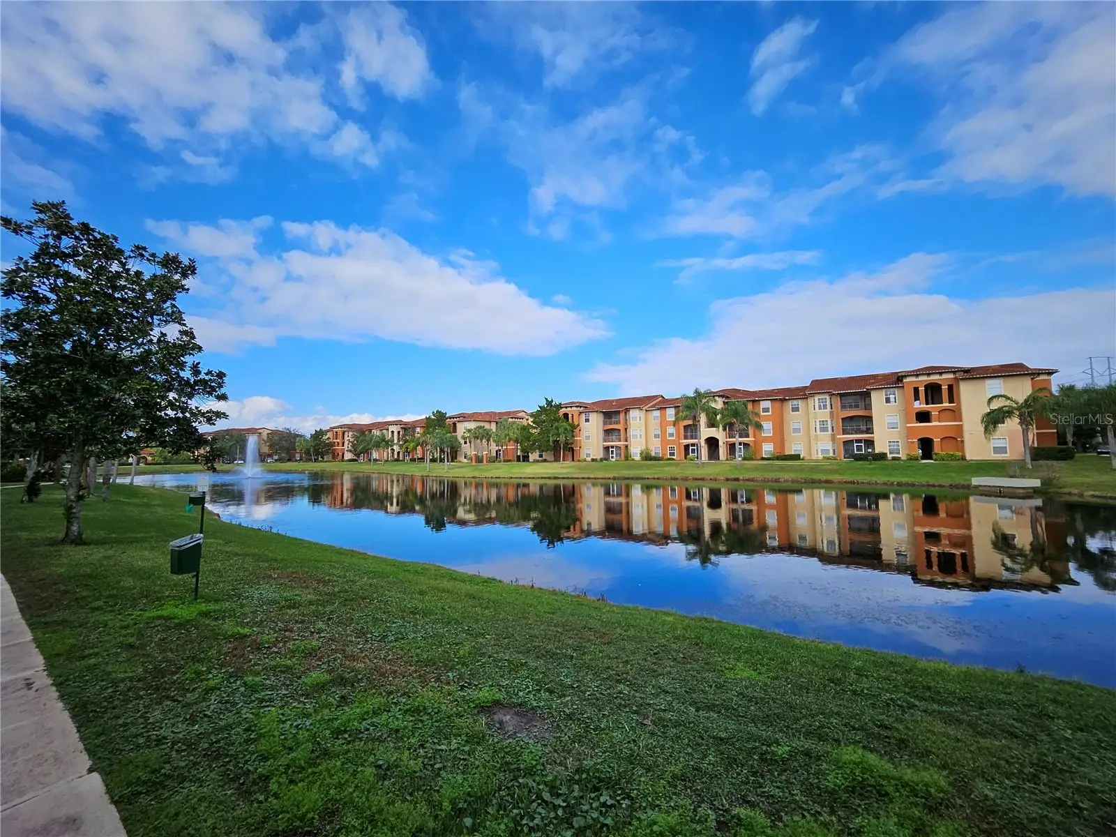 5512 Metrowest Boulevard, FL