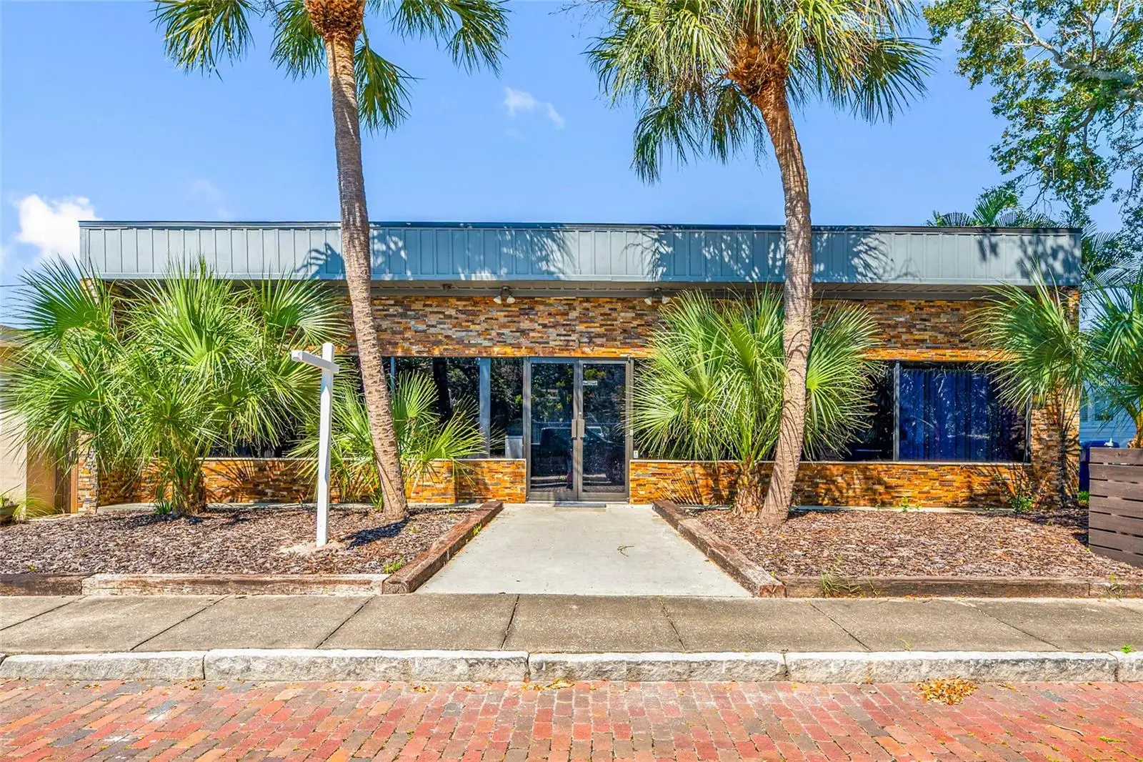 710 1st Avenue, FL