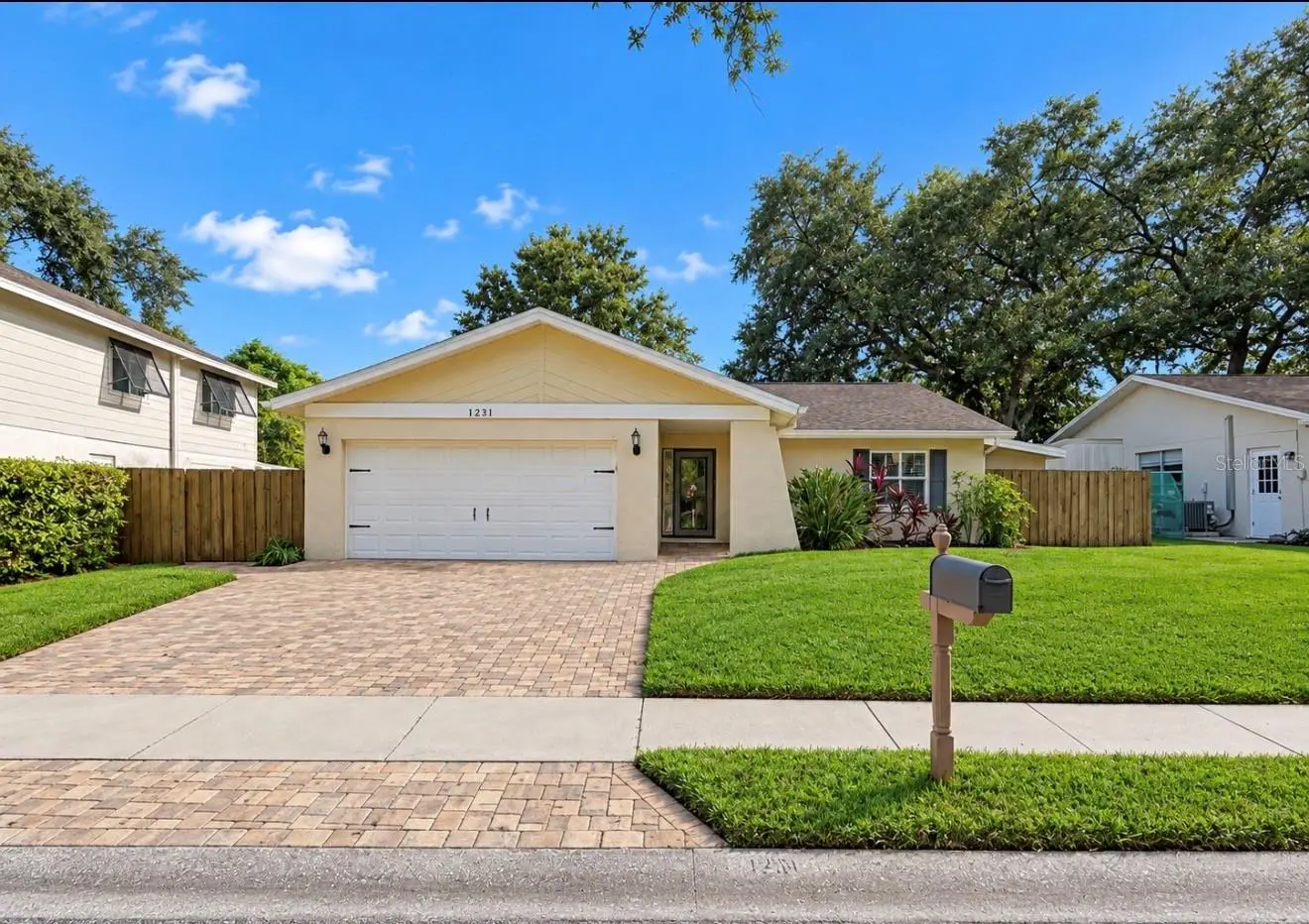 1231 Rosewood Street, FL