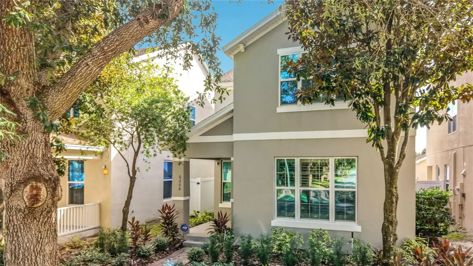 6206 Golden Dewdrop Trail, FL