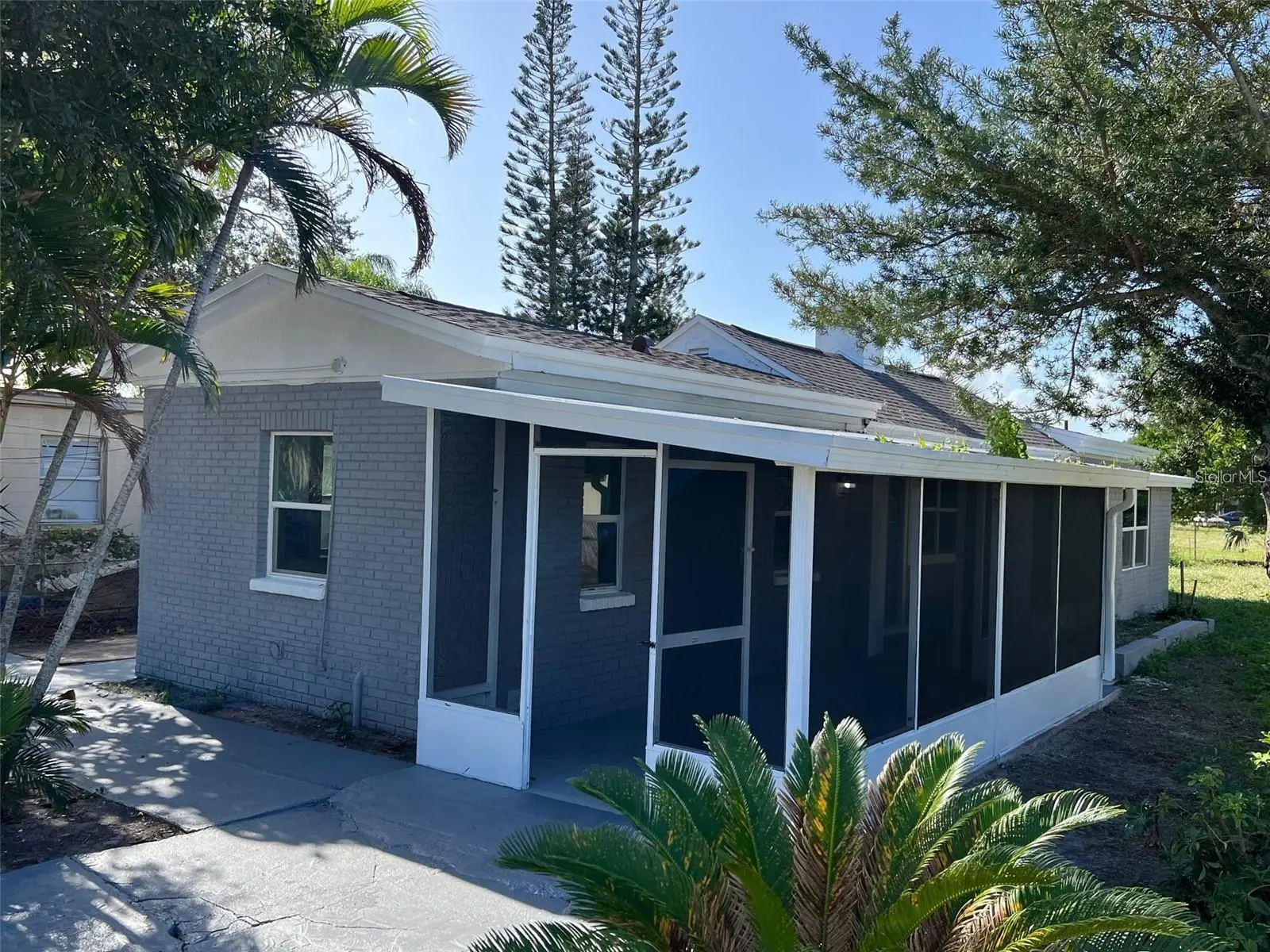 2162 Henry Street, FL