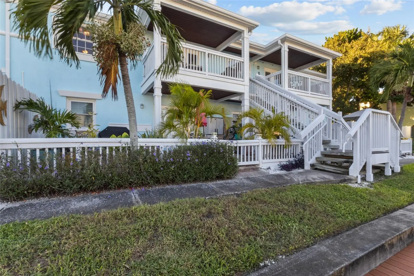 5202 Beach Drive, FL
