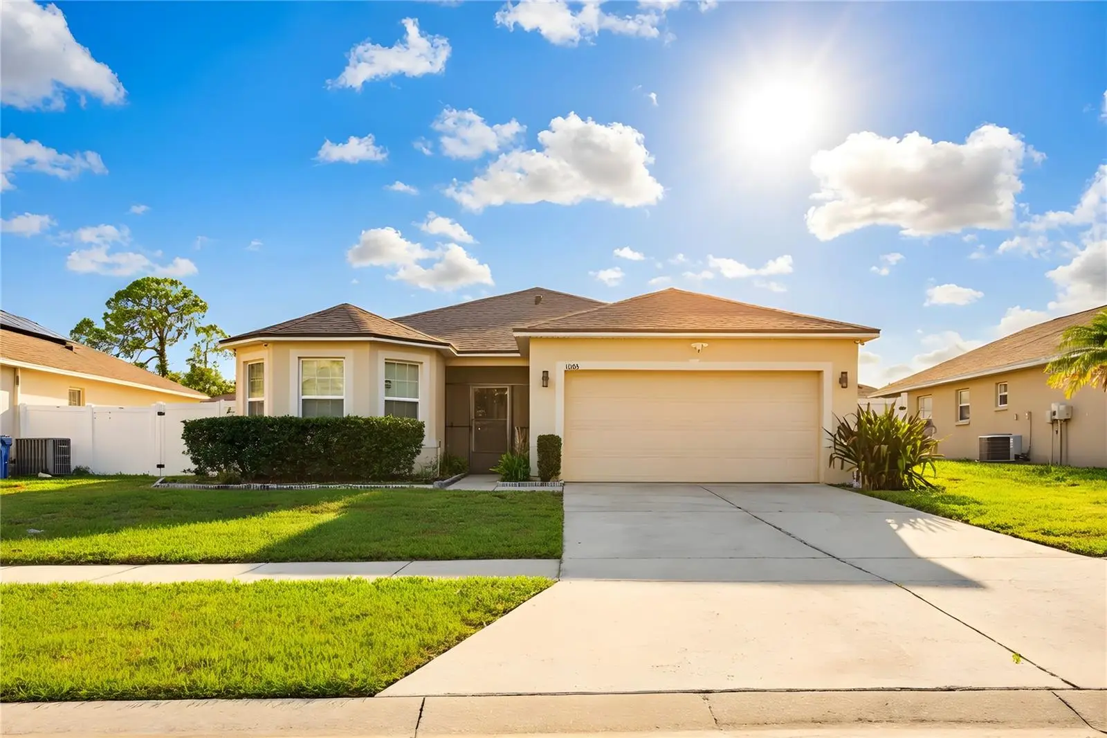 1085 Brenton Manor Drive, FL