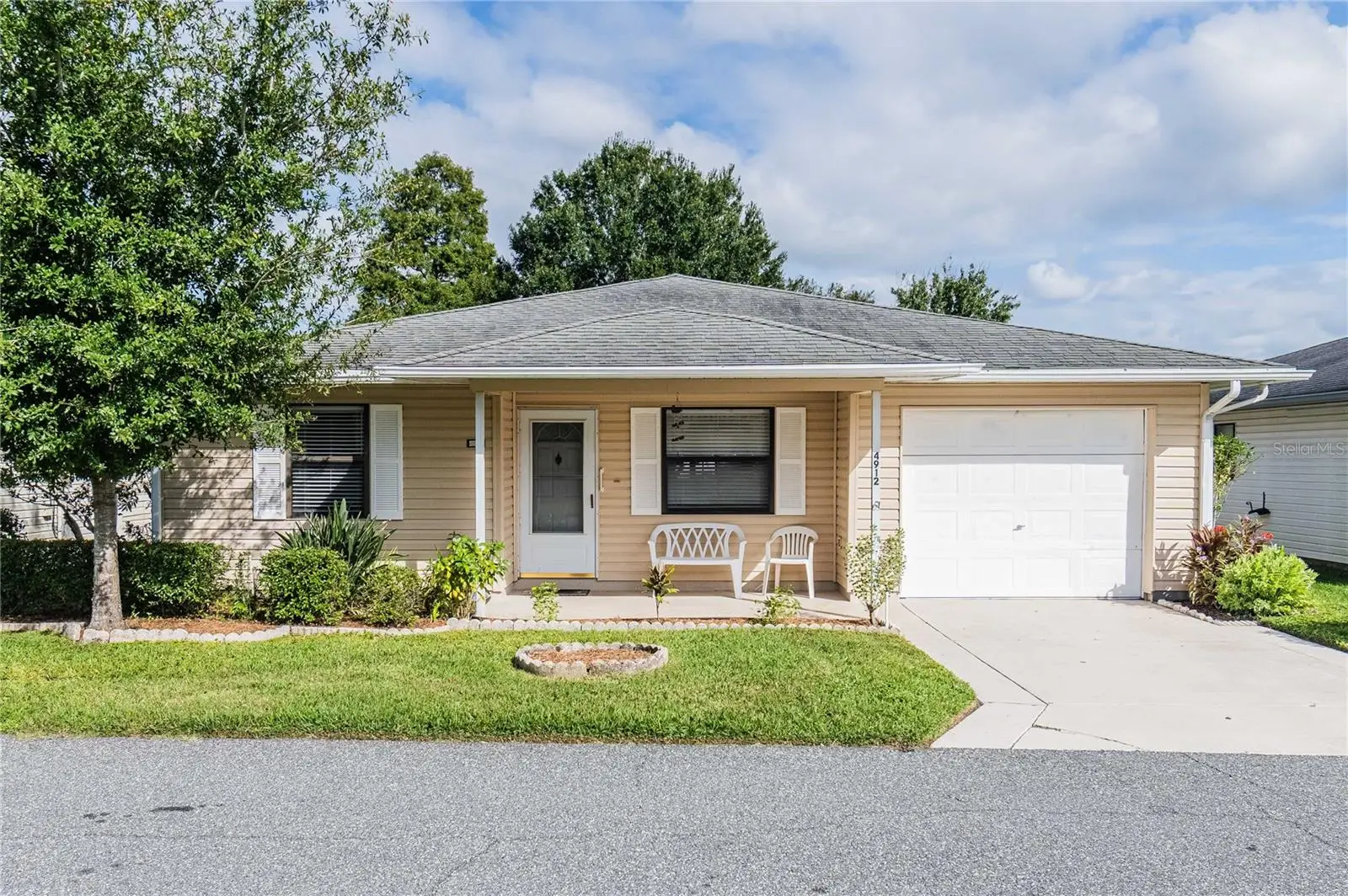 4912 Dawnview Lane, FL