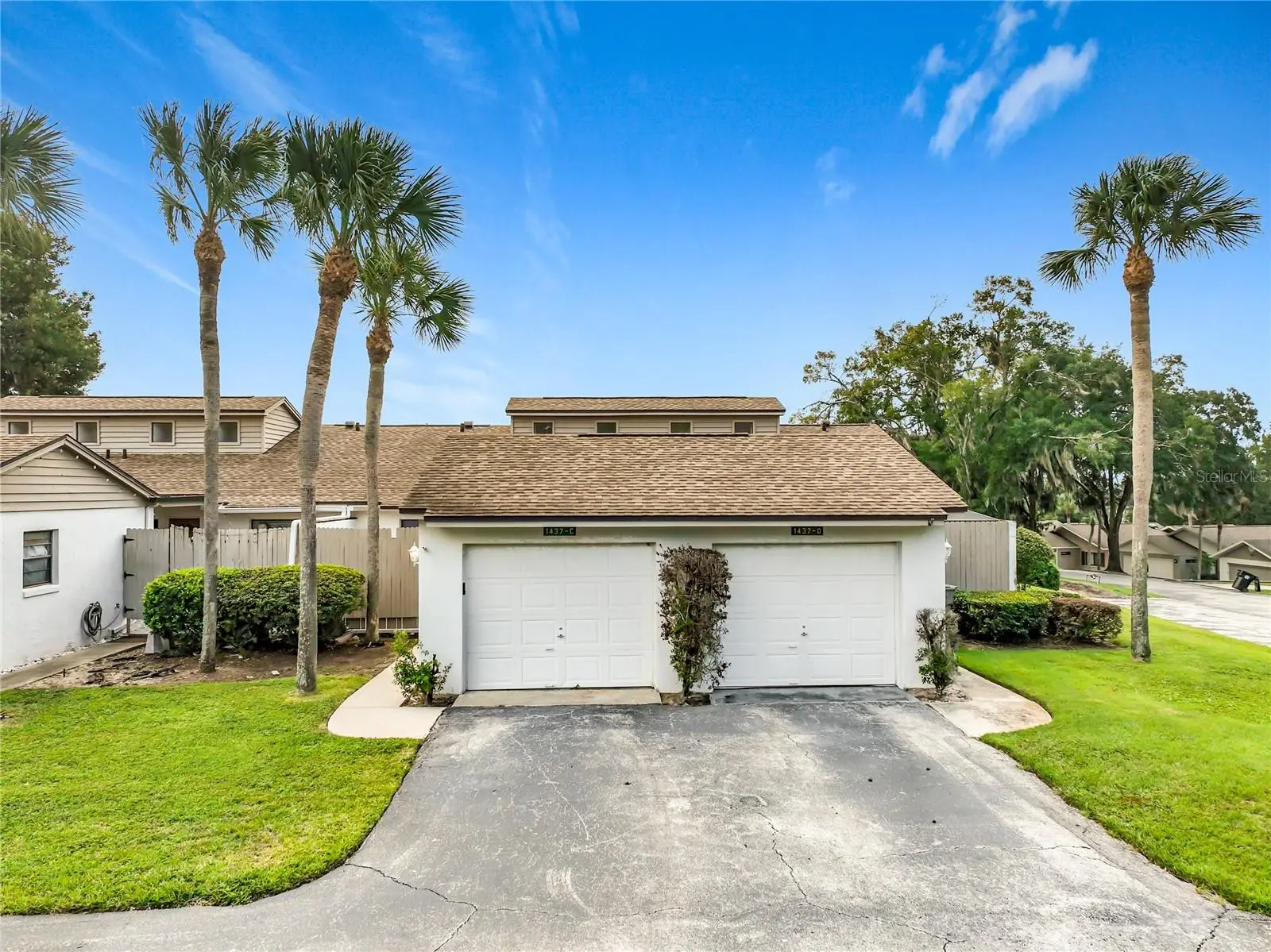 1437 Oak Place, FL