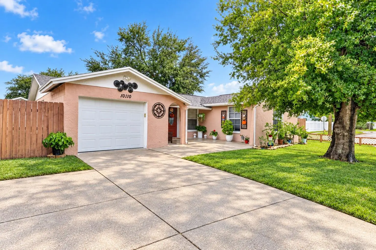 10110 Moores Mill Court, FL
