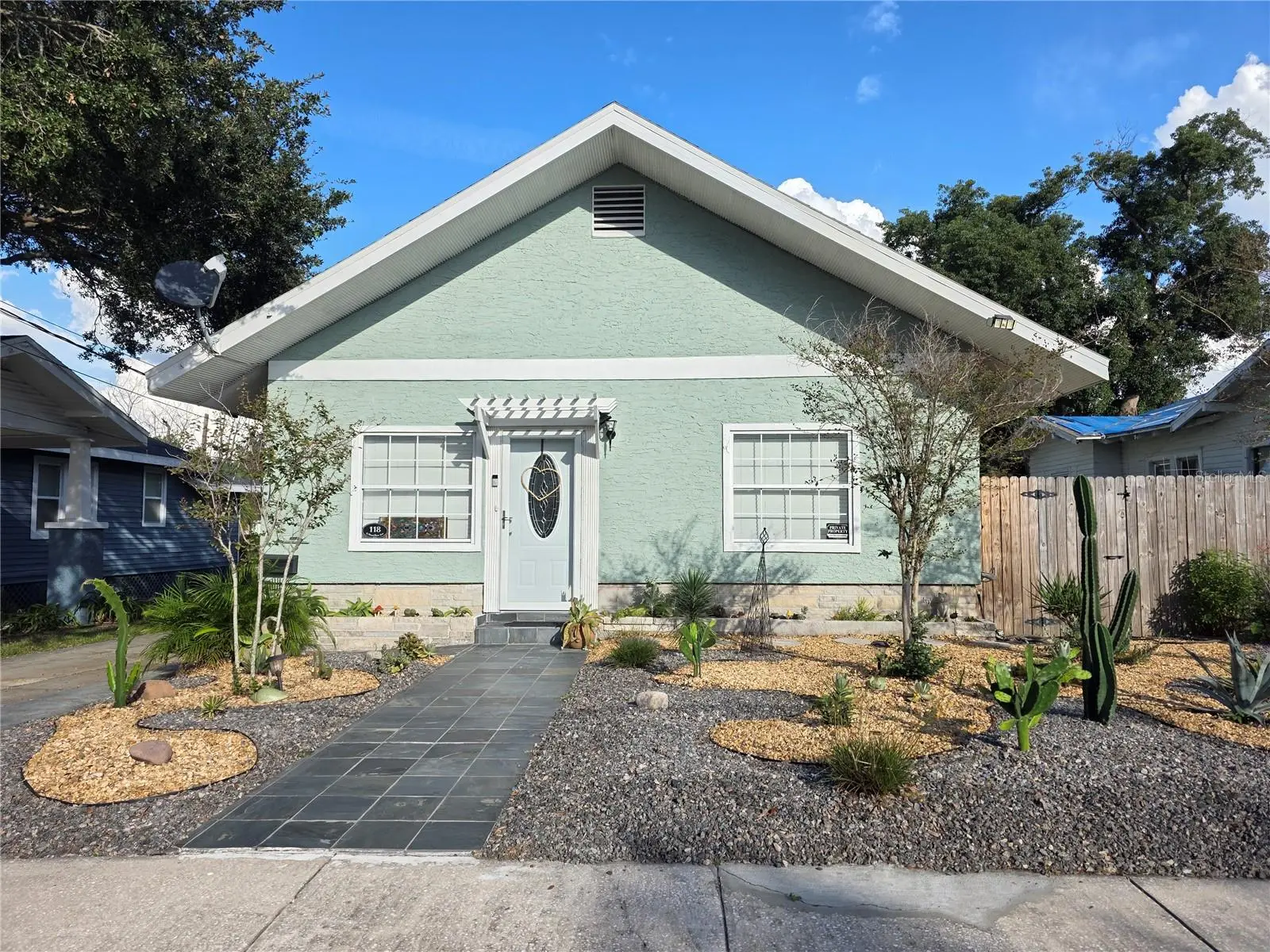 118 Waterloo Avenue, FL