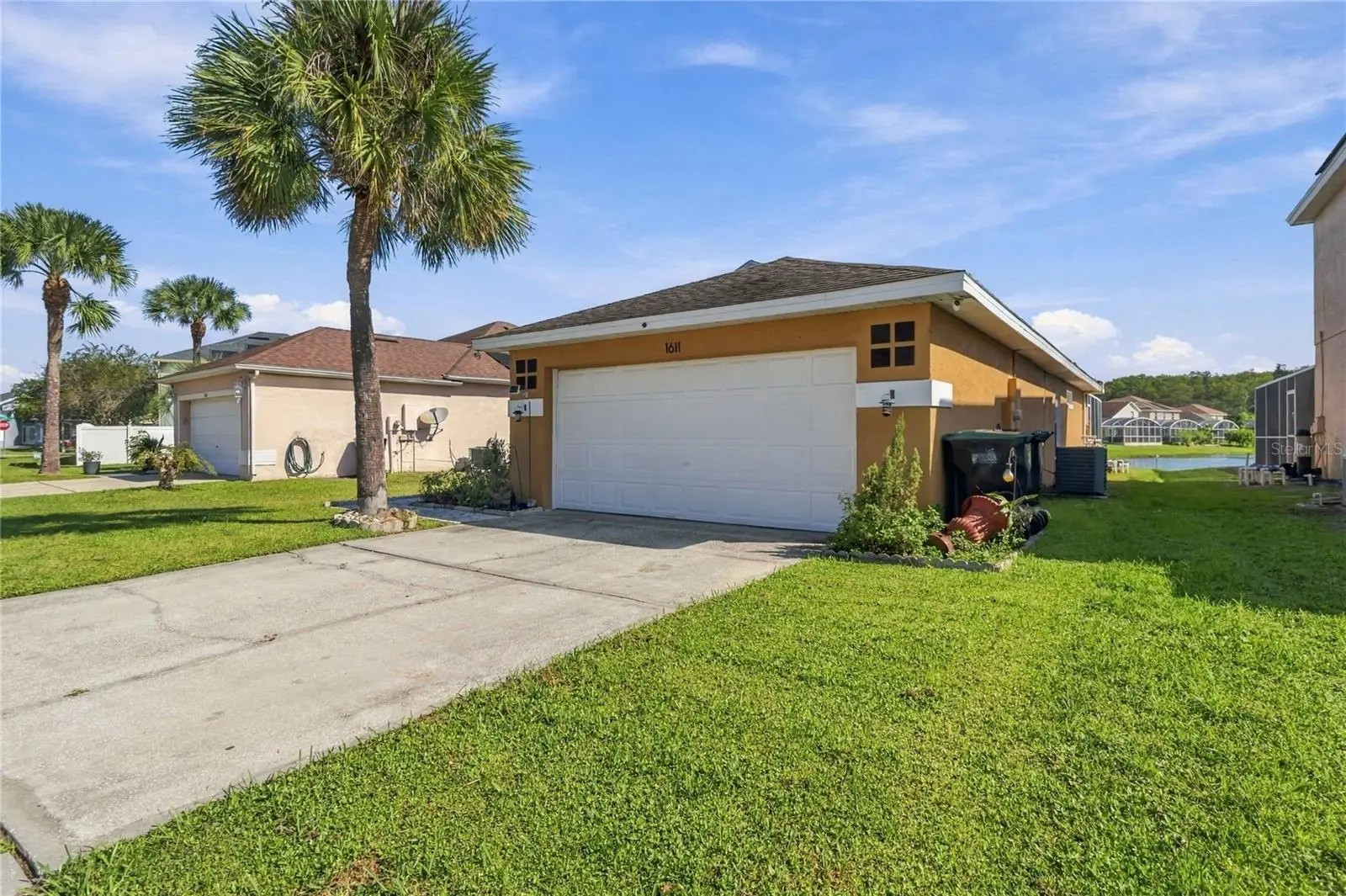 1611 Bridgeview Circle, FL