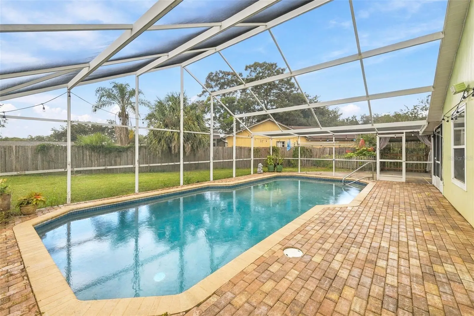 6906 Sawmill Boulevard, FL