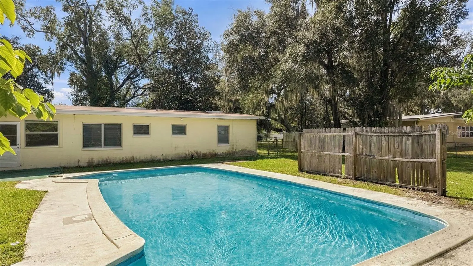833 Turnbull Avenue, FL