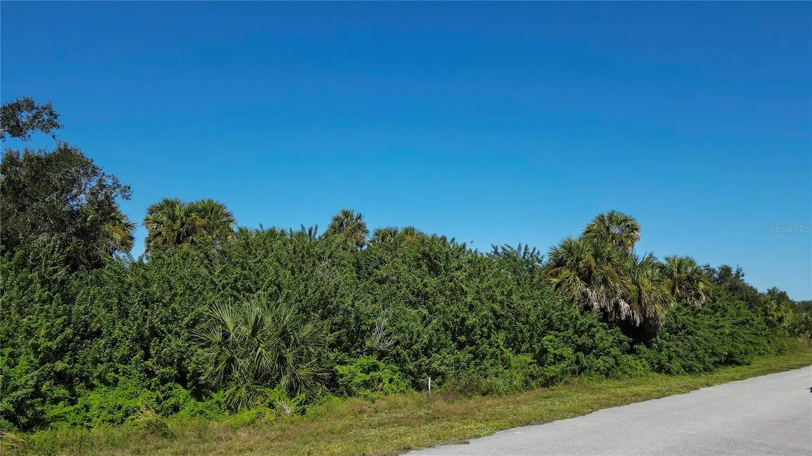 143 Sterling Street, FL