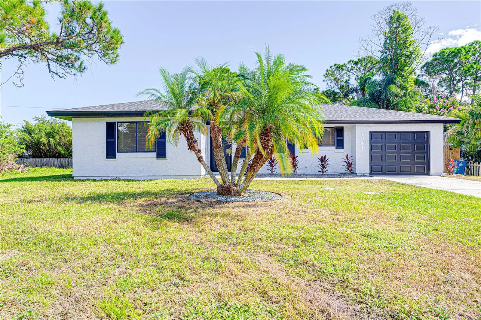 1041 Eldron Boulevard, FL