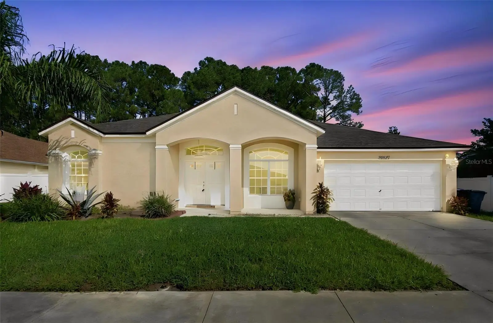 20827 Woodvale Lane, FL