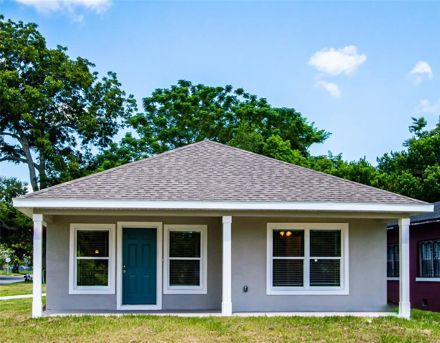 712 9th Street, FL