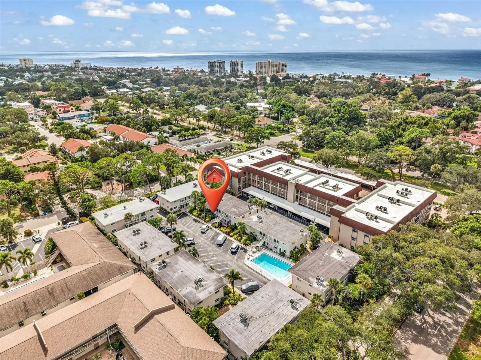 521 Venice Avenue, FL