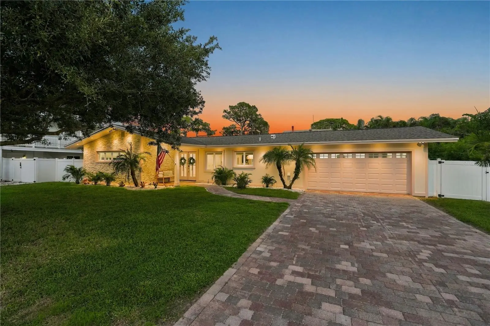 107 Peterson Lane, FL