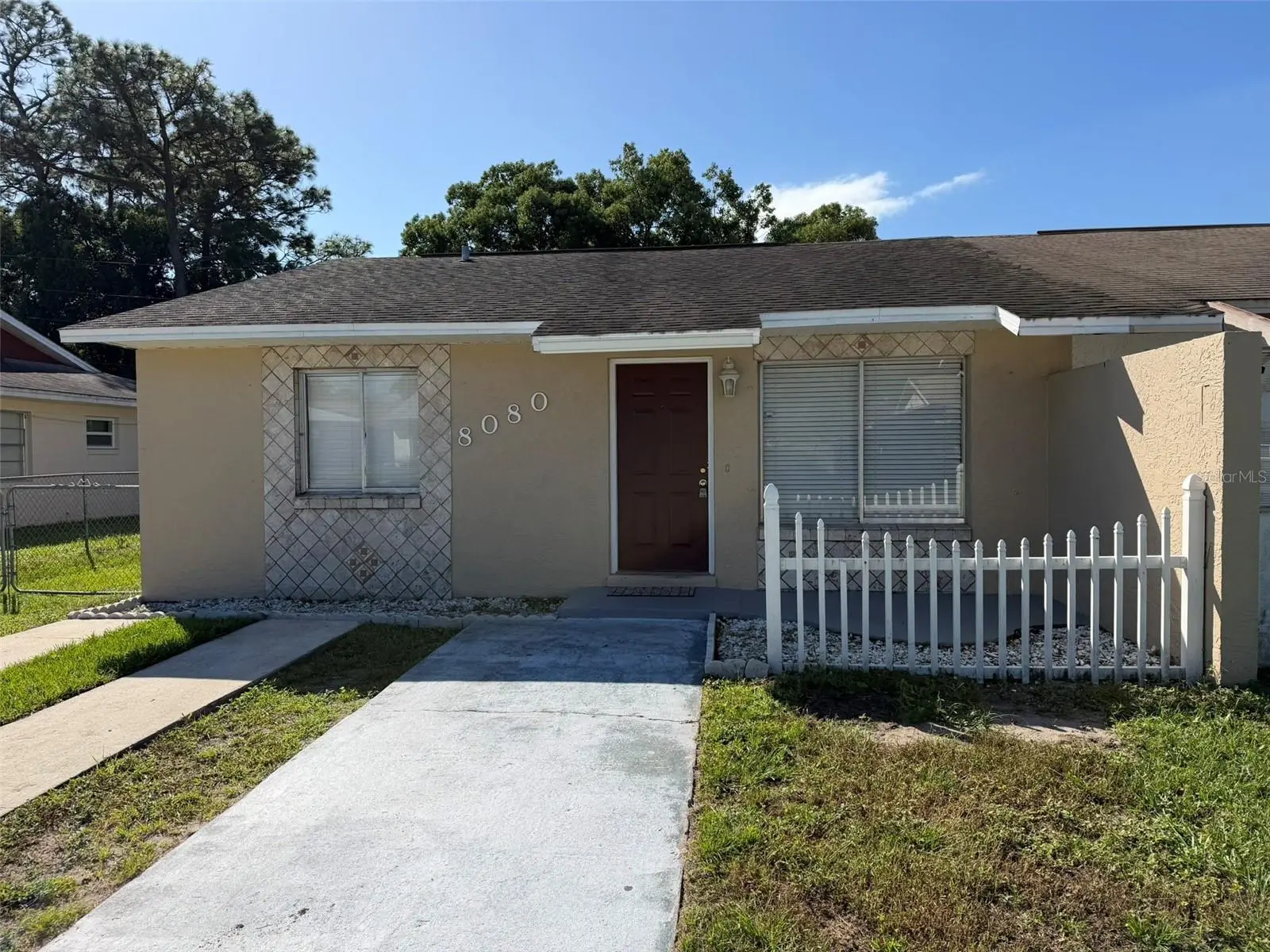 8080 Parrot Drive, FL