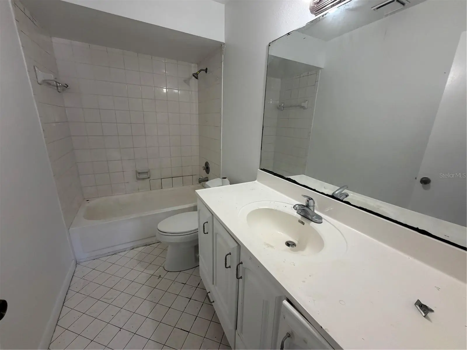 5225 Via Hacienda Circle, FL