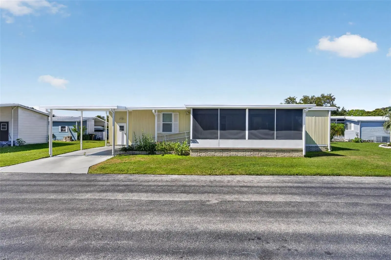2055 Floral Avenue, FL