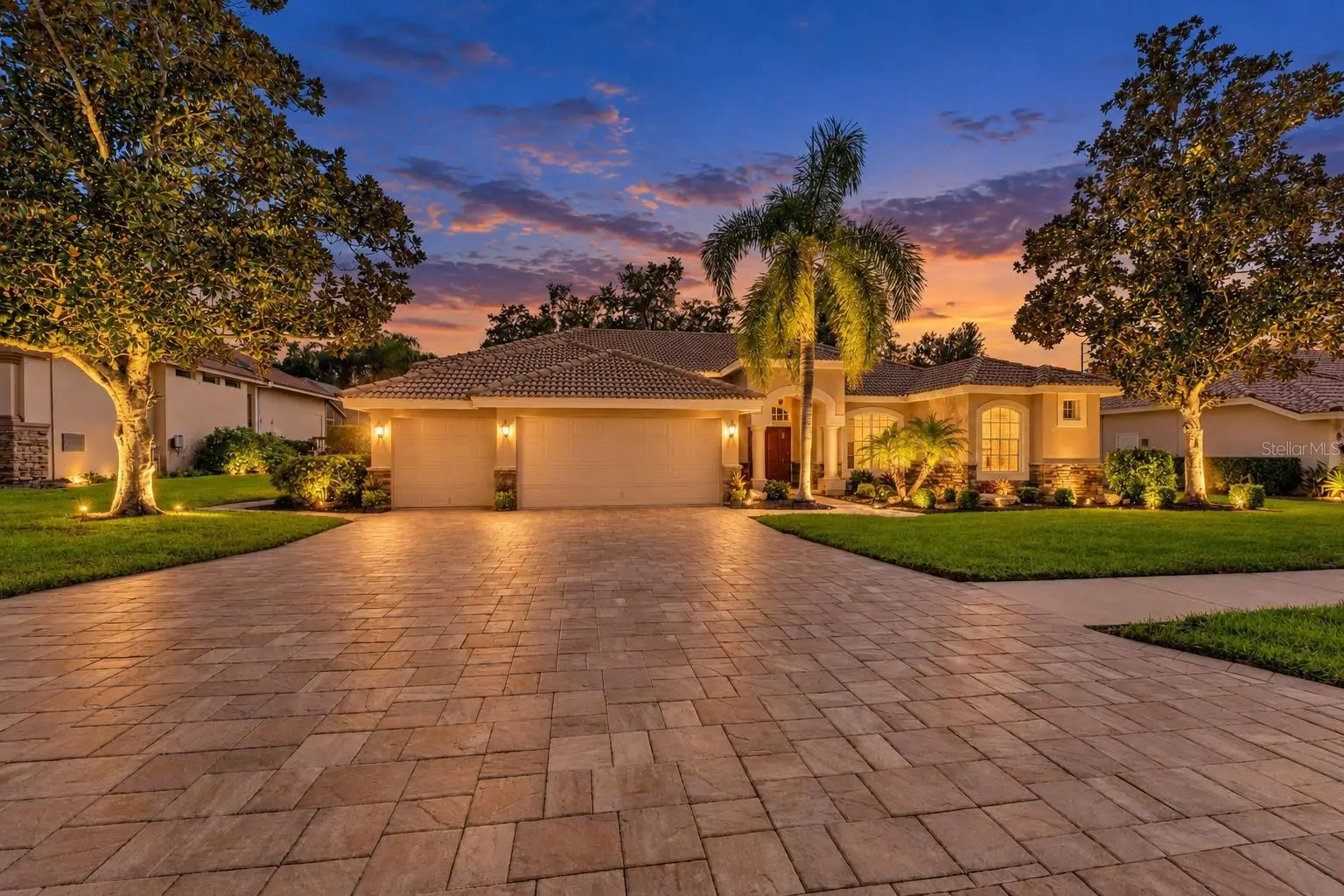 1663 Canopy Oaks Boulevard, FL