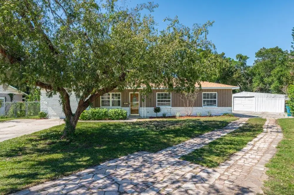 525 Tangerine Court, FL