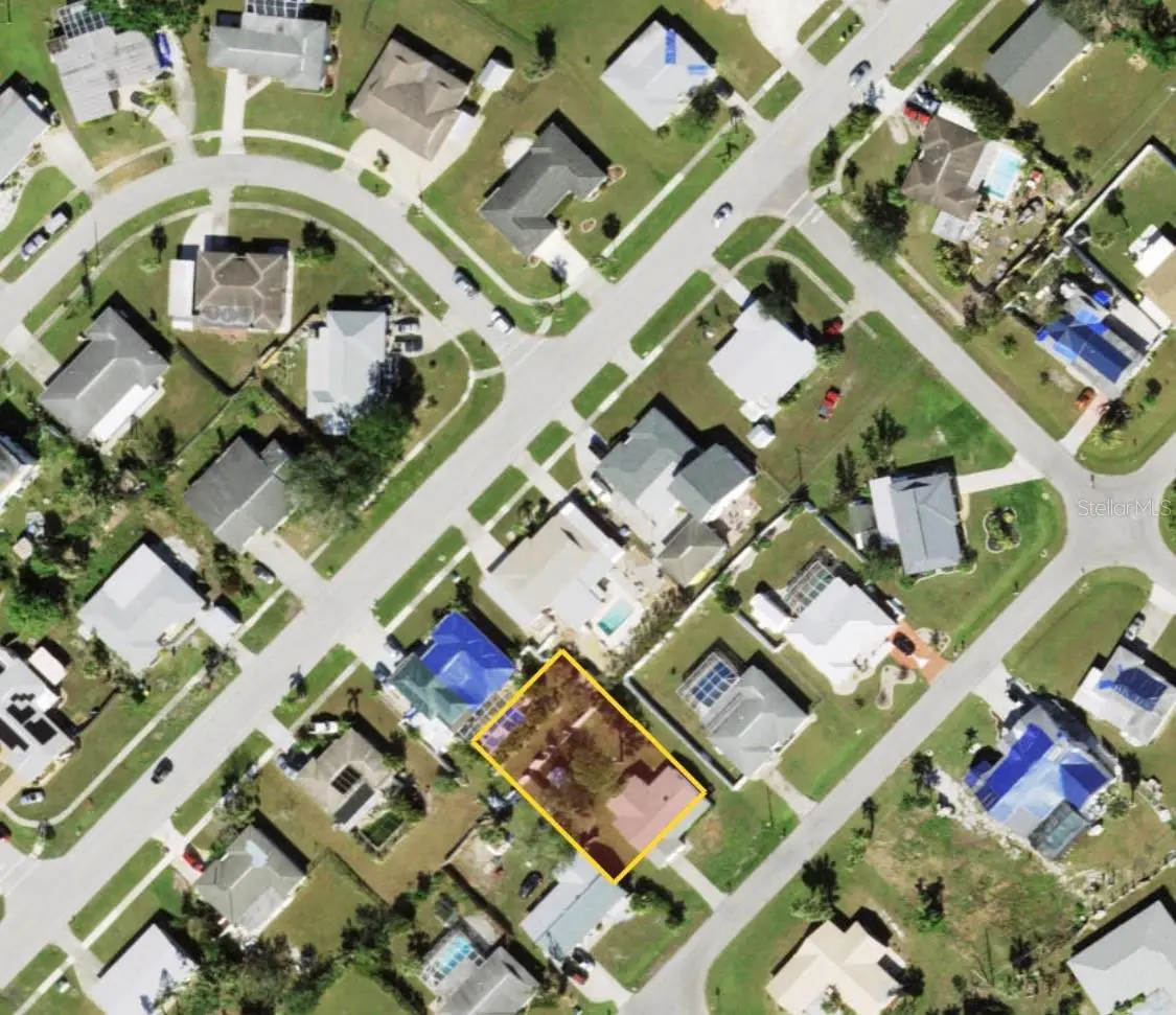 2437 Ivanhoe Street, FL